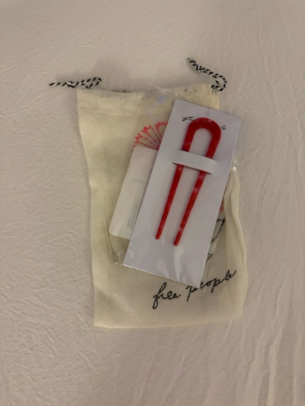 Free People Resin Hair Pin in a Reddish/Pink Marble Look New in Gift Bag